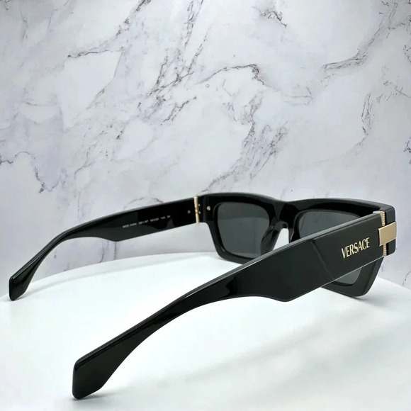 VERSACE Sunglasses Black Medusa Gold Logo Limited Edition Italy 100% Authentic - Picture 15 of 16